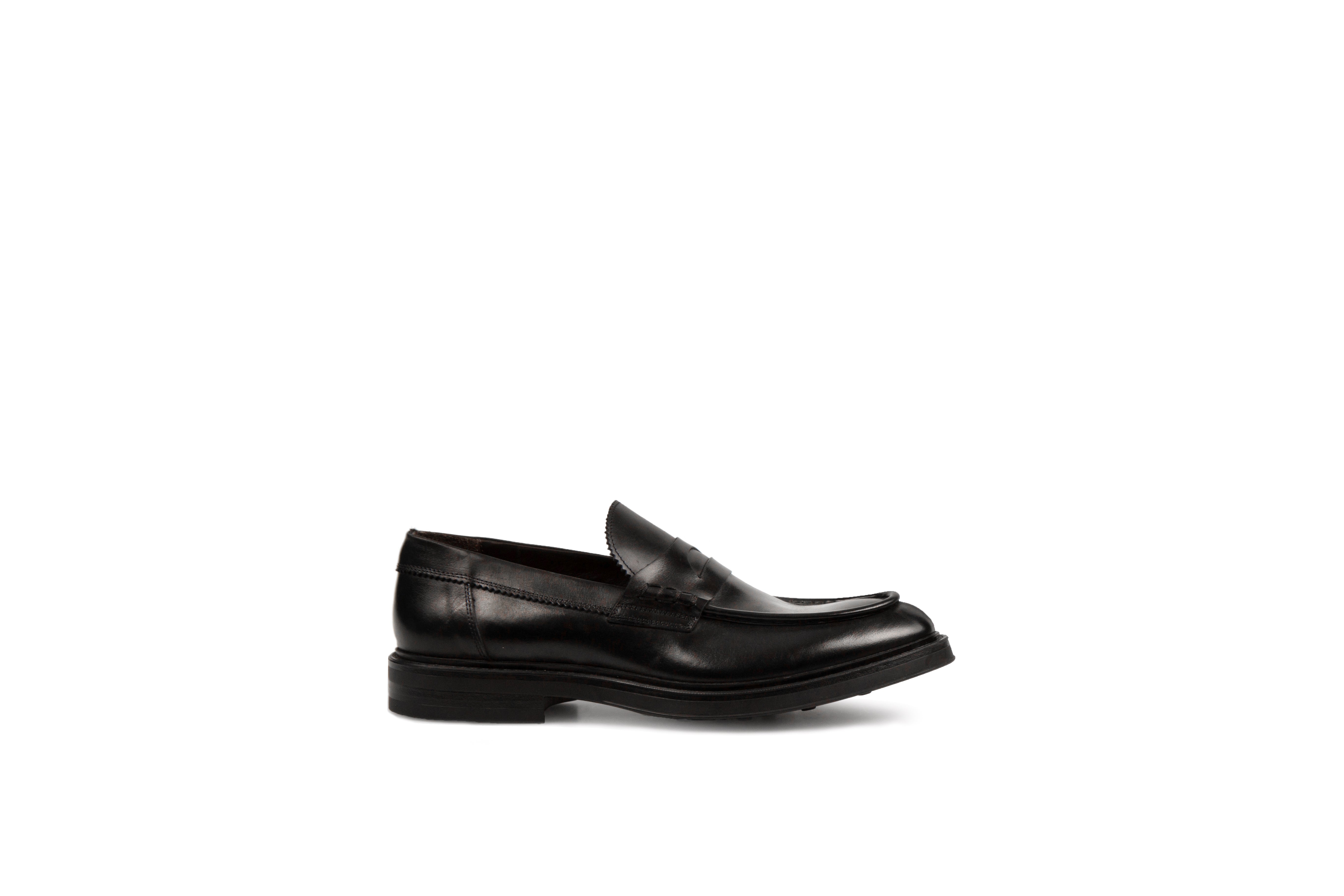 Link Black Moe Toe Calf Leather Shoes