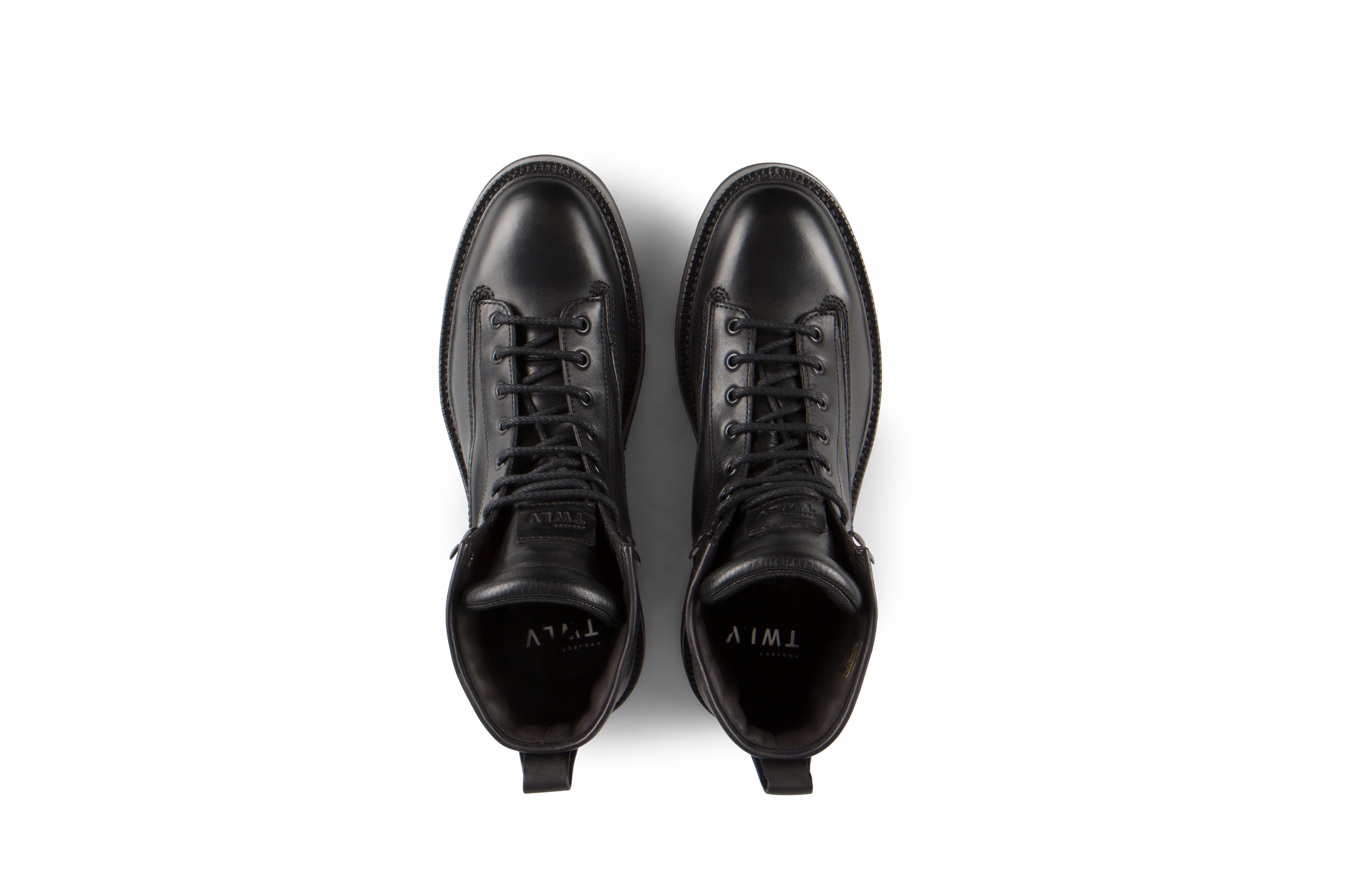 Nexx Black Vegetable Tanned Balmoral Leather Boots